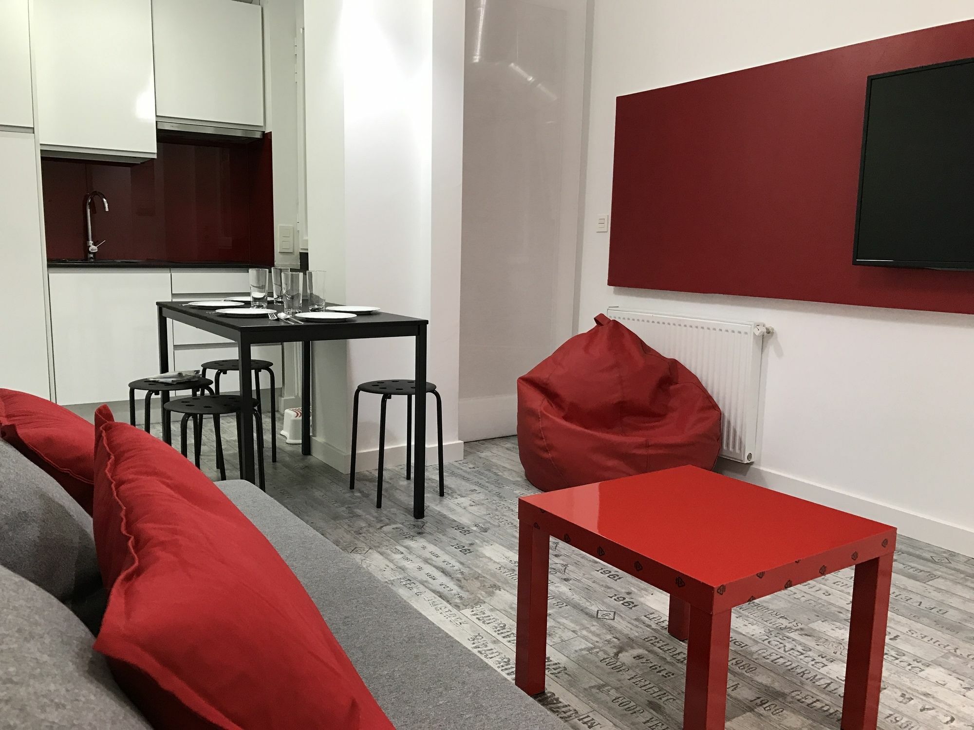Smart-Tech Plaza Apartment Salamanca Luaran gambar